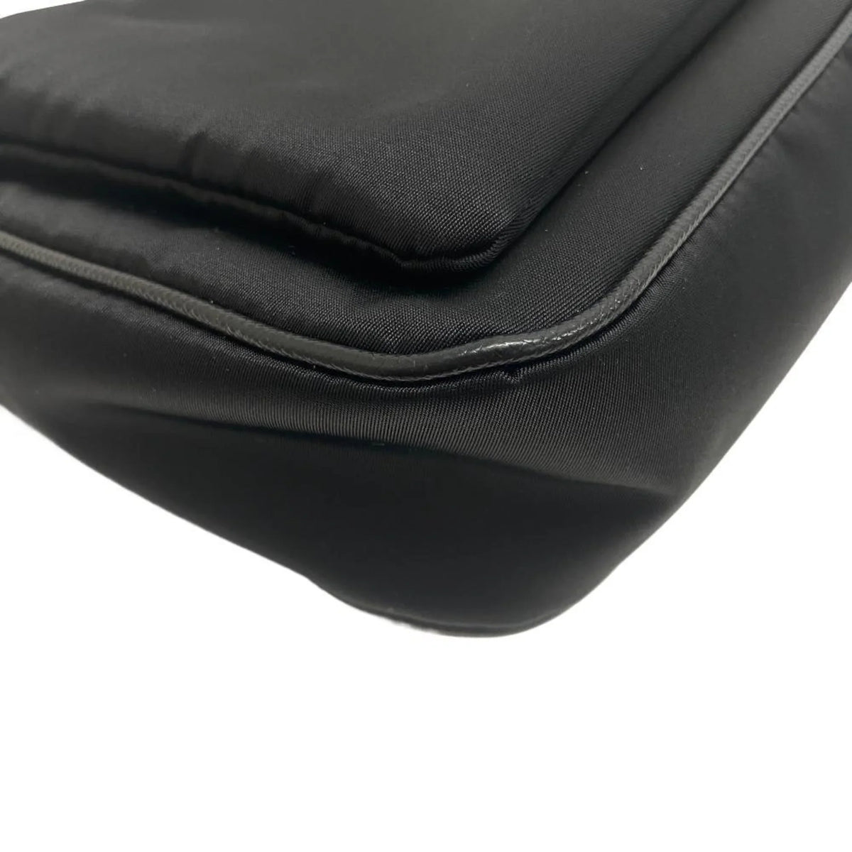 Pre-Owned PRADA 1BH168 Tessuto Triangle Plate Shoulder Bag Black Women's Z0006302 (Good)