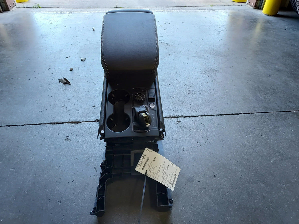 Pre-Owned 2020-2022 Volkswagen Atlas Cross Sport Floor Center Console OEM LKQ (Good)
