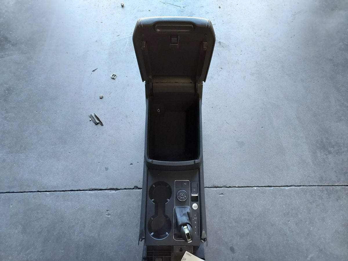 Pre-Owned 2020-2022 Volkswagen Atlas Cross Sport Floor Center Console OEM LKQ (Good)