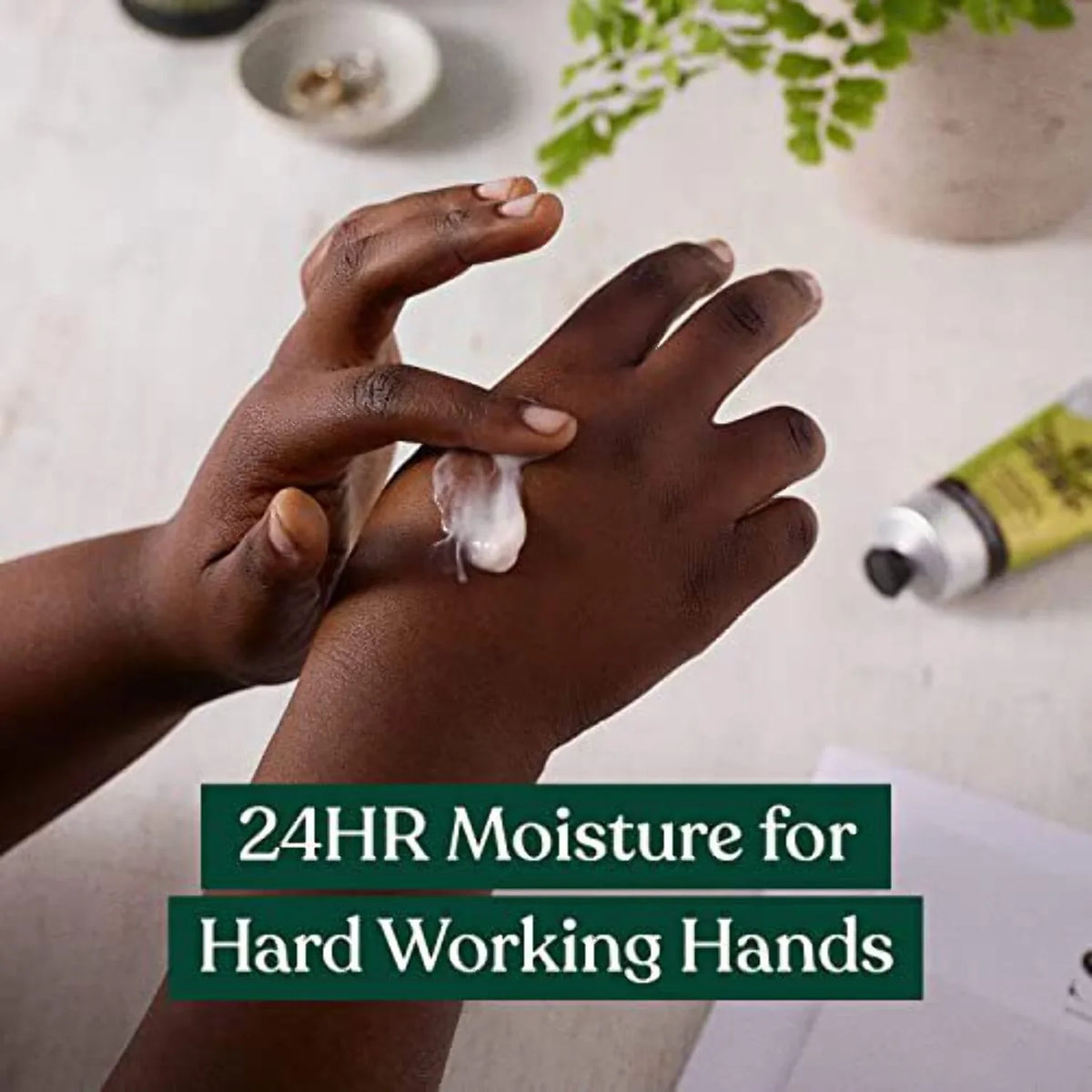 The Body Shop Hemp Hand Protector – Protecting Hydrating Care for Ultra Dry Hands – 3.3 oz