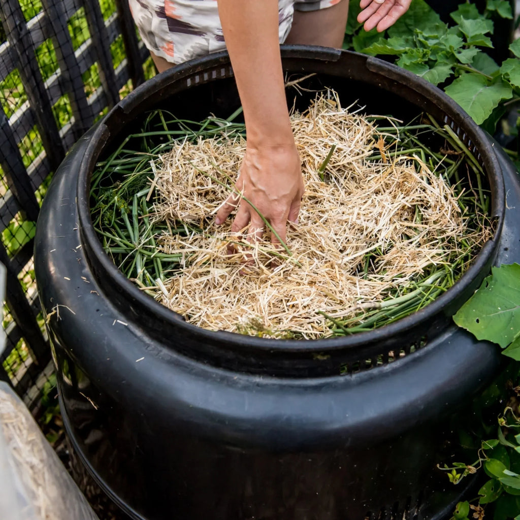 HealthiStraw GardenStraw Clean Premium Straw Mulch for Gardening, Lawn Seeding and Composting, 3 Cu Ft (Garden Wrap 100 sq ft)