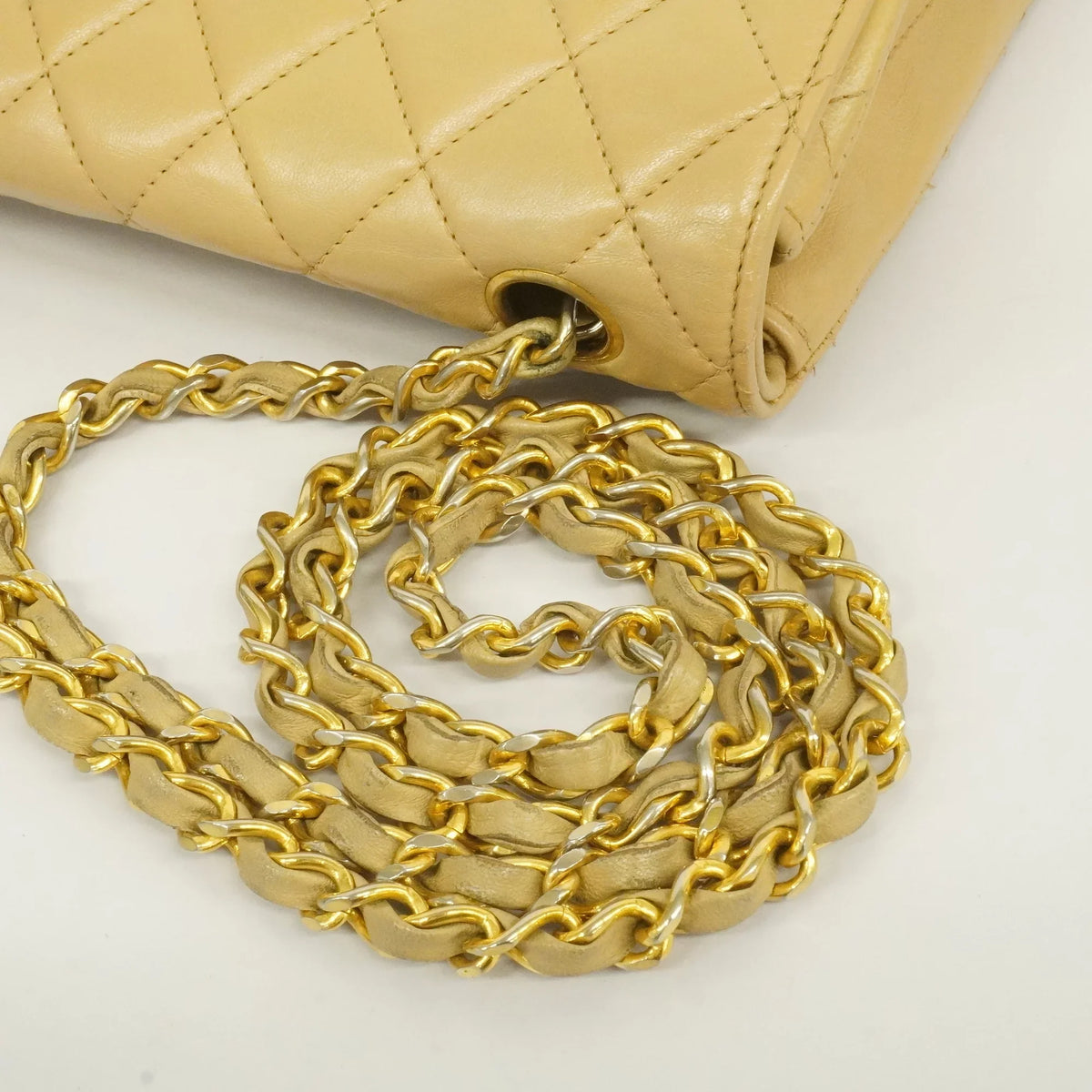 Authenticated Used Auth Chanel Matelasse Single Chain Women's Leather Shoulder Bag Beige