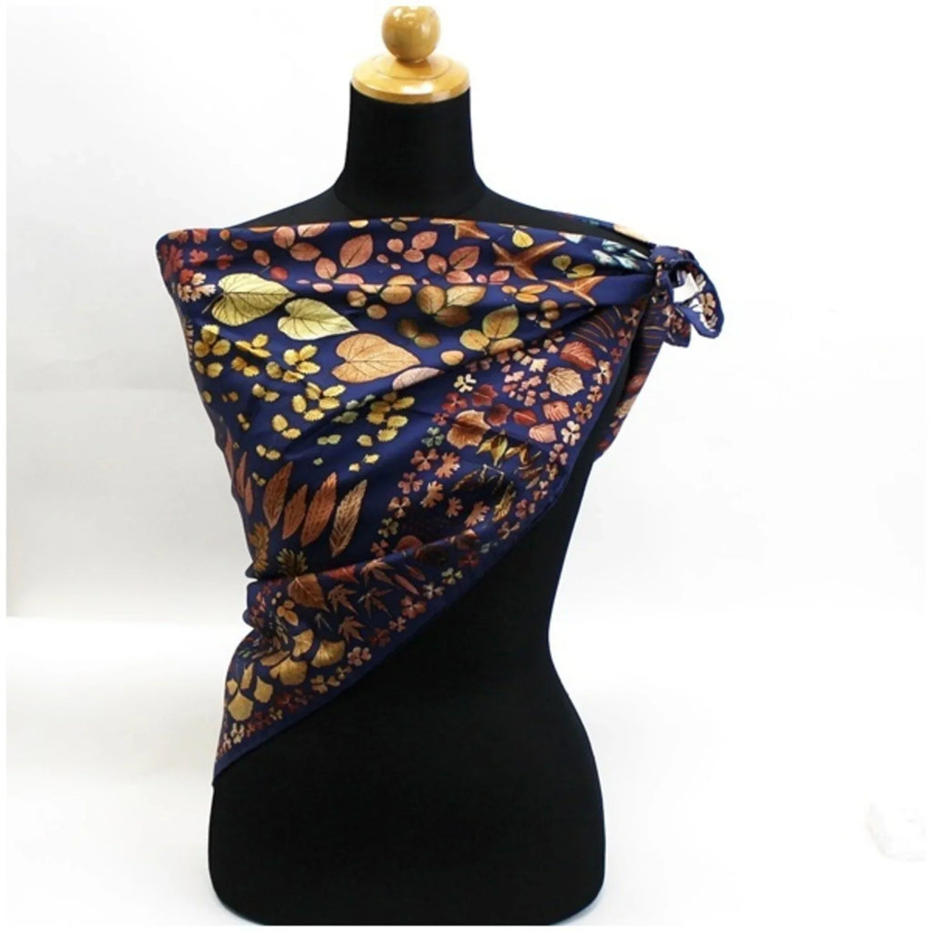Pre-Owned Gucci Silk Scarf Muffler Navy x Brown Fallen Leaves Pattern GUCCI Ladies (Good)