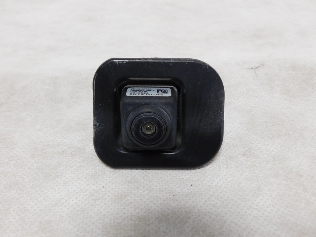 Pre-Owned 16 17 Nissan Sentra Rear View Backup Camera OEM LKQ (Good)