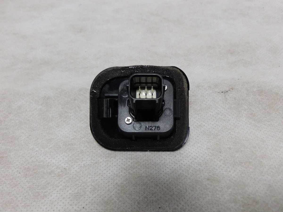 Pre-Owned 16 17 Nissan Sentra Rear View Backup Camera OEM LKQ (Good)
